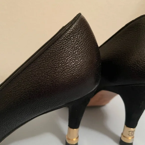 CHANEL Black Heels - Picture 6 of 10